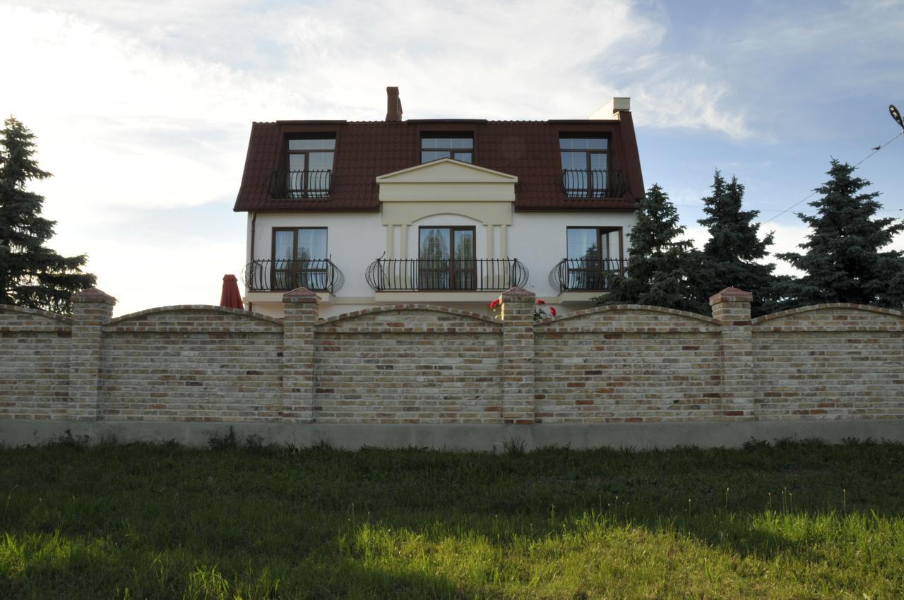 Hotel Dom Fedorovyh Sergejevka Exteriér fotografie