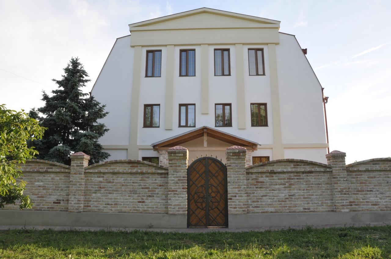 Hotel Dom Fedorovyh Sergejevka Exteriér fotografie